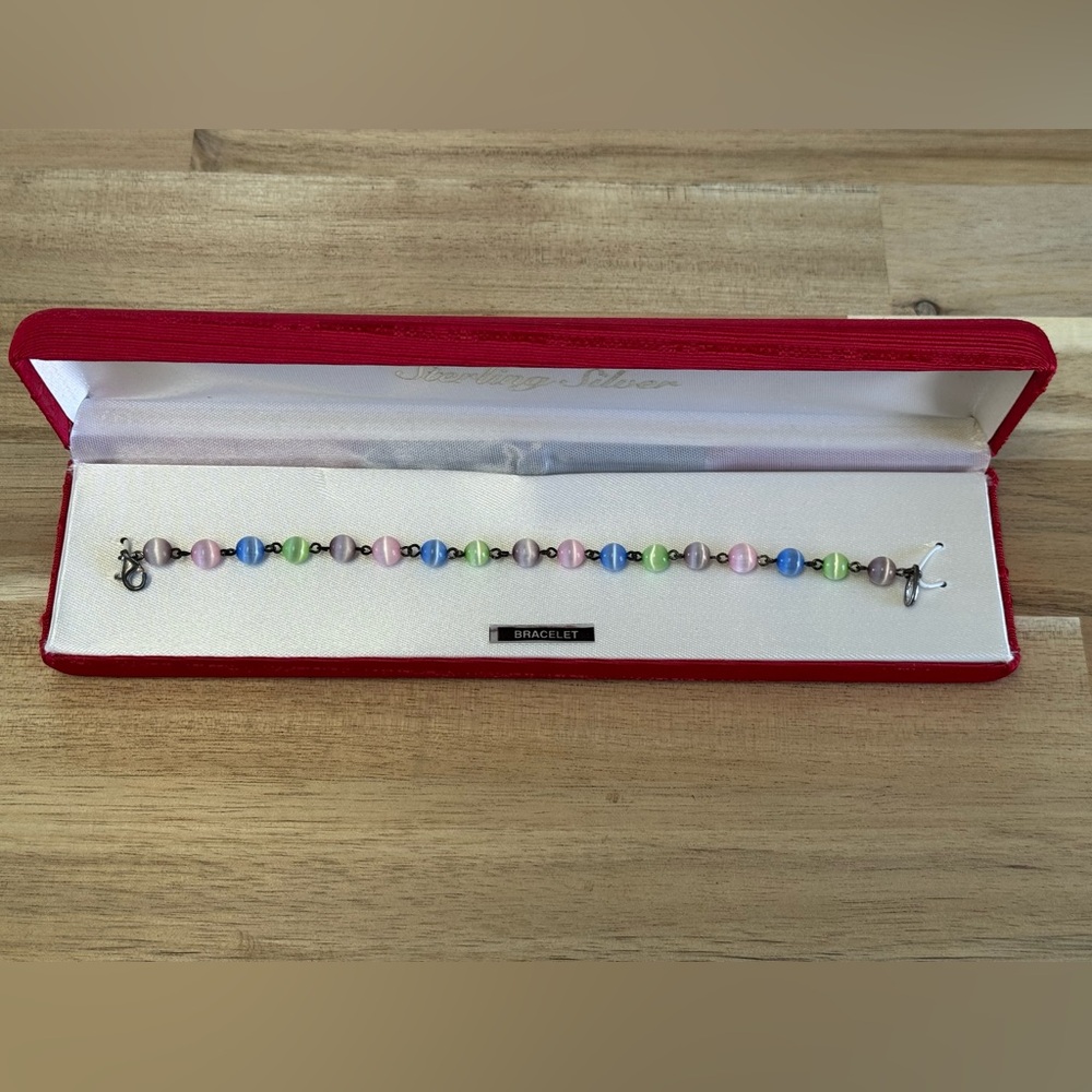Vintage Cat’s Eye Glass Beaded Bracelet